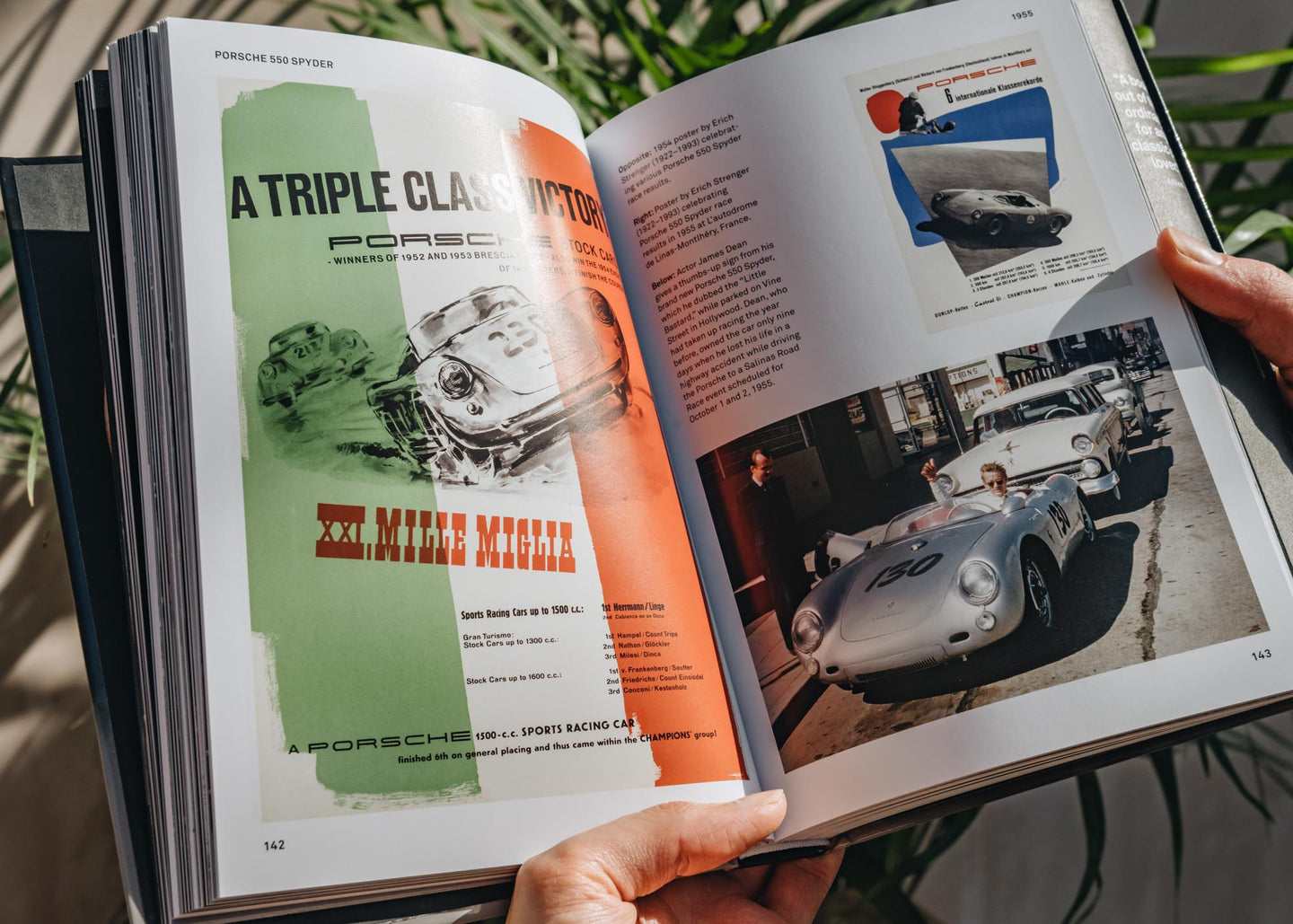 50 Ultimate Sports Cars by Charlotte & Peter Fiell