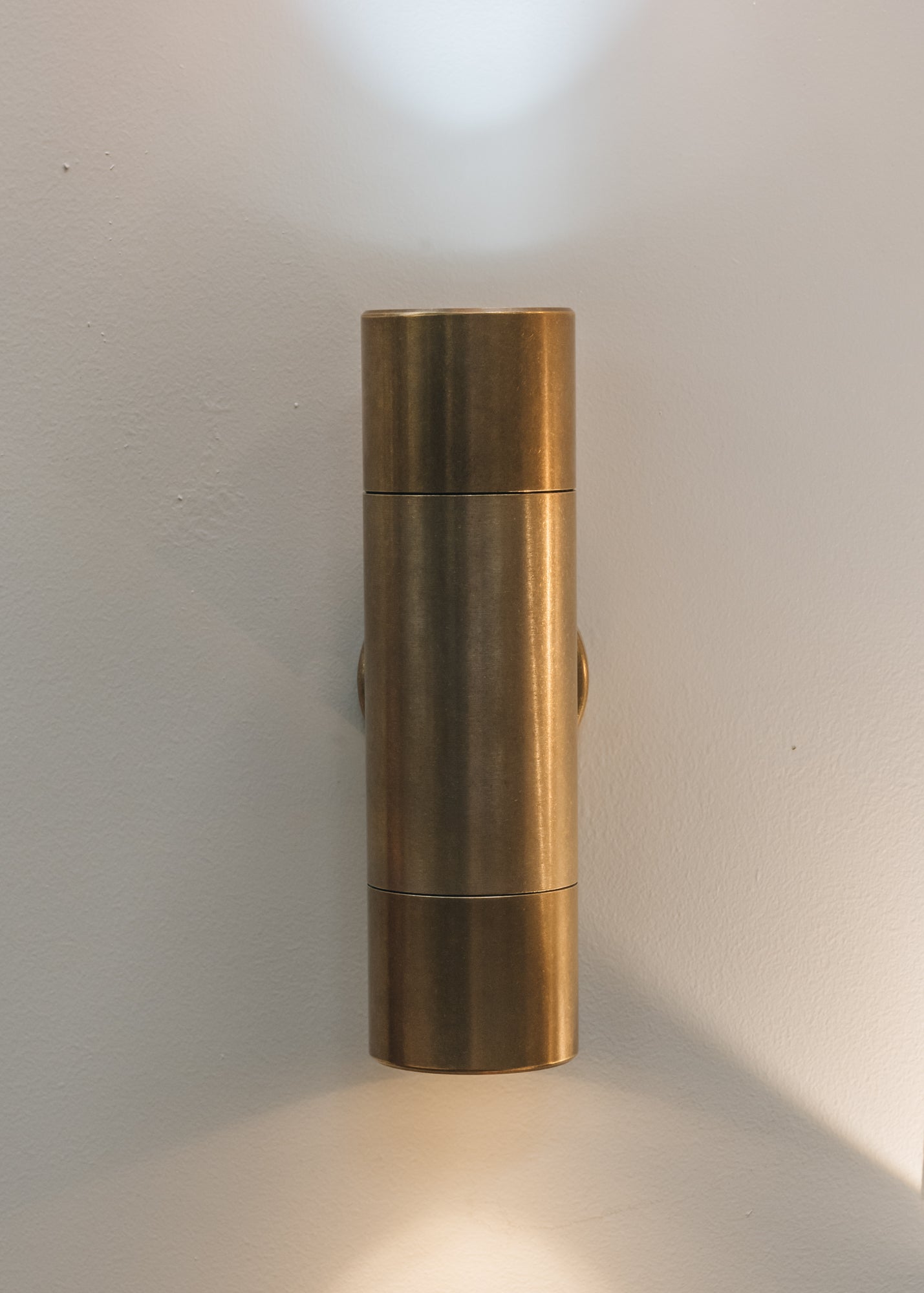Antique brass up down wall light deals