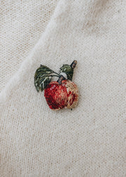 Trovelore Trovelore Apple Brooch