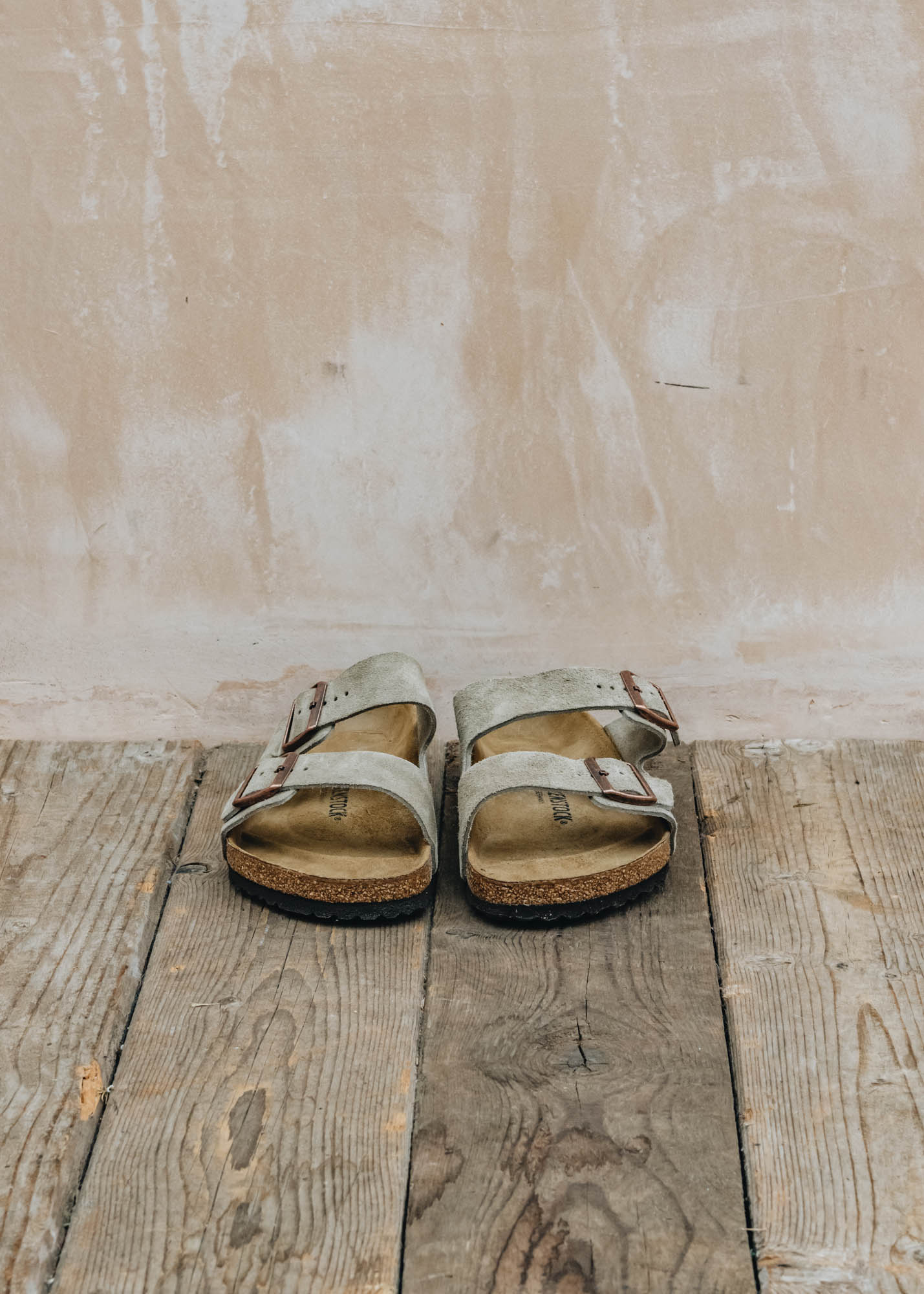 Men's Birkenstock Arizona Suede Regular Sandals in Taupe