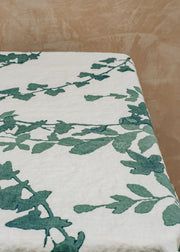 Bertozzi Tablecloth in Garden Green, 145x250cm