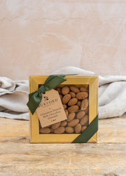 Farhi Cinnamon Dusted Milk Chocolate Almonds