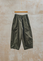 Cut Loose Lantern Mini Cord Pant in Kelp