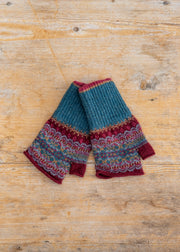 Eribé Alloa Open Mitts in Velvet