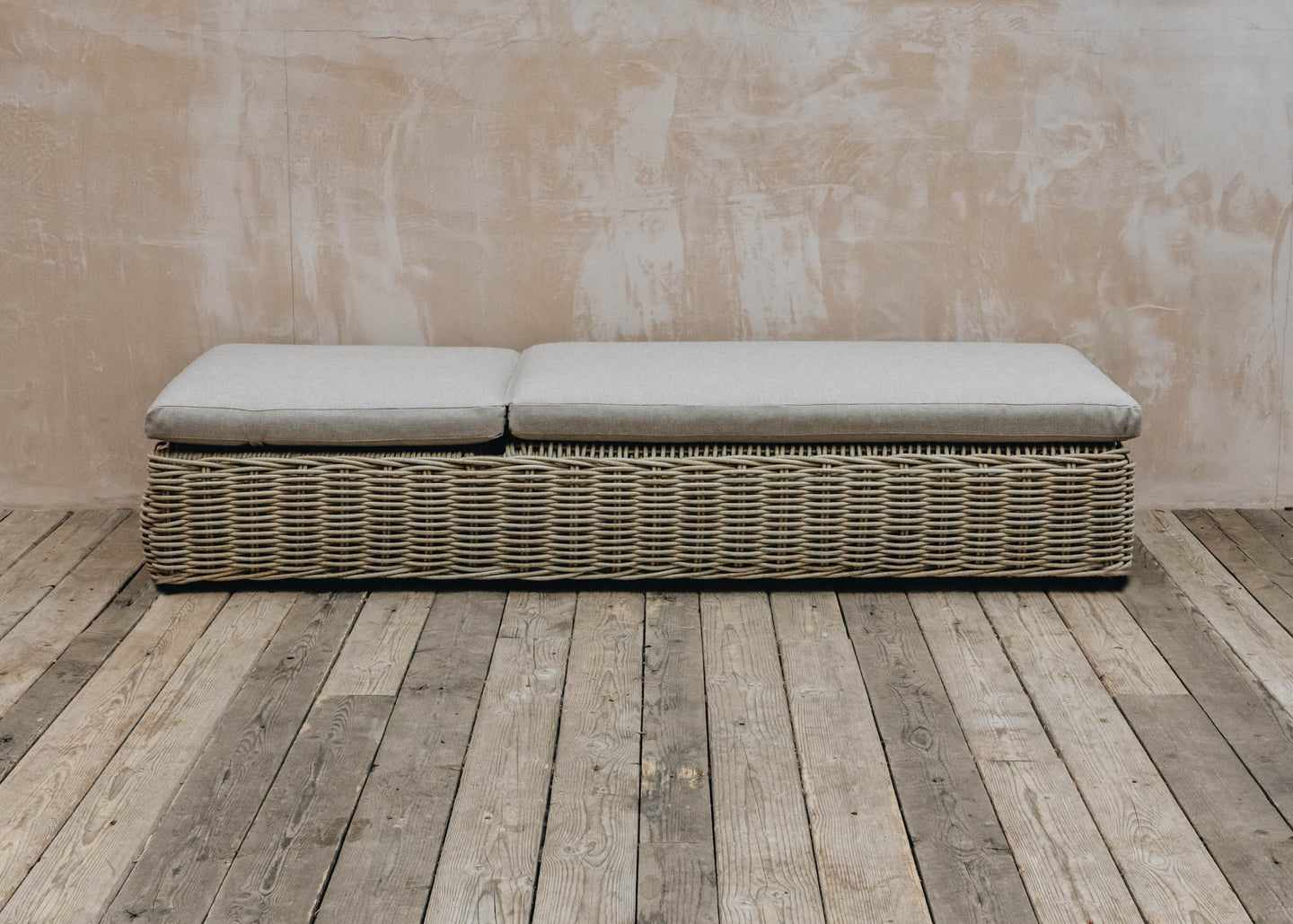 Pacific Lifestyle Garda Sunlounger in Natural Antique