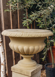 Haddonstone Clarence Urn