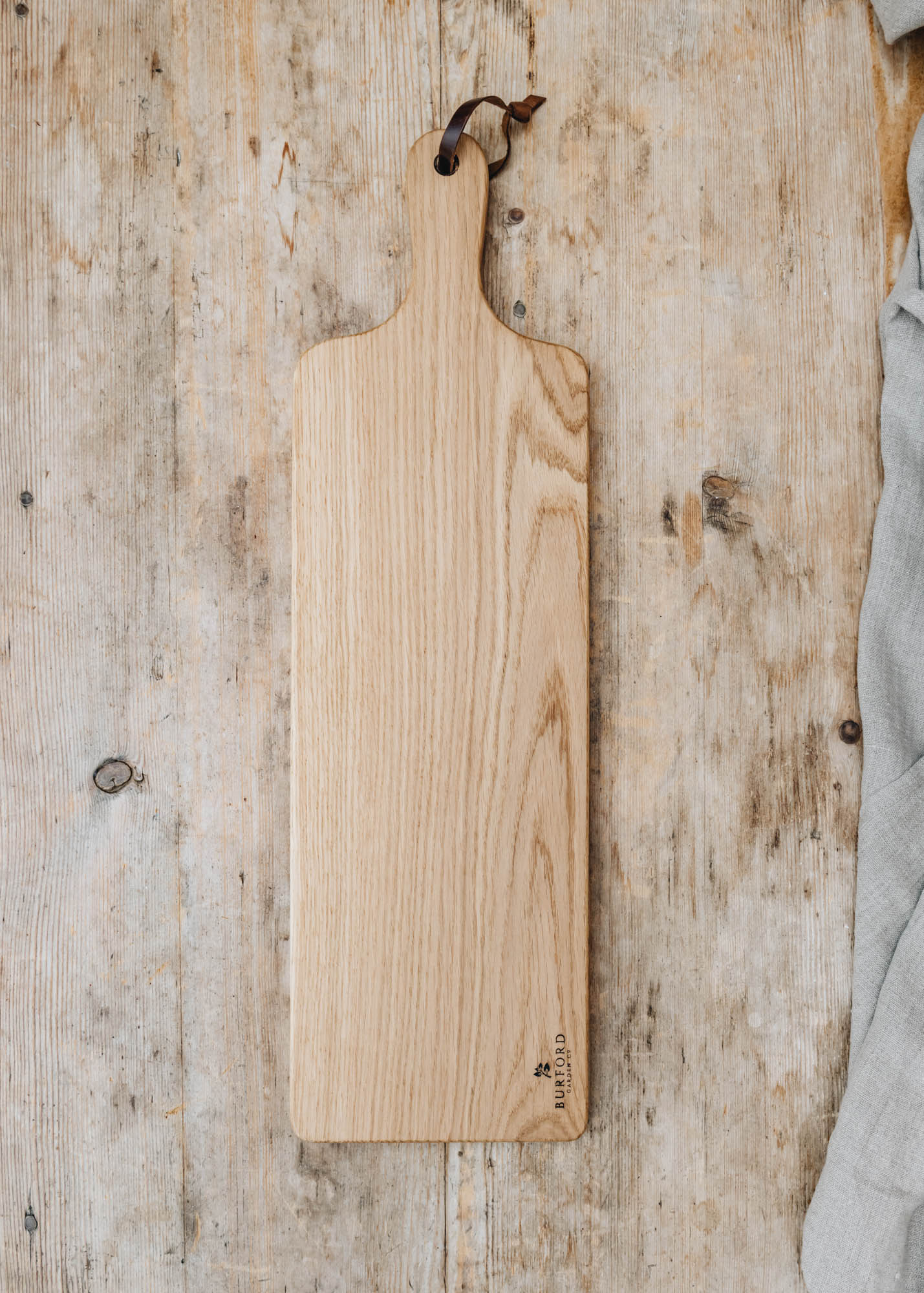 STIK Designs Large Oak Chopping Board with Handle