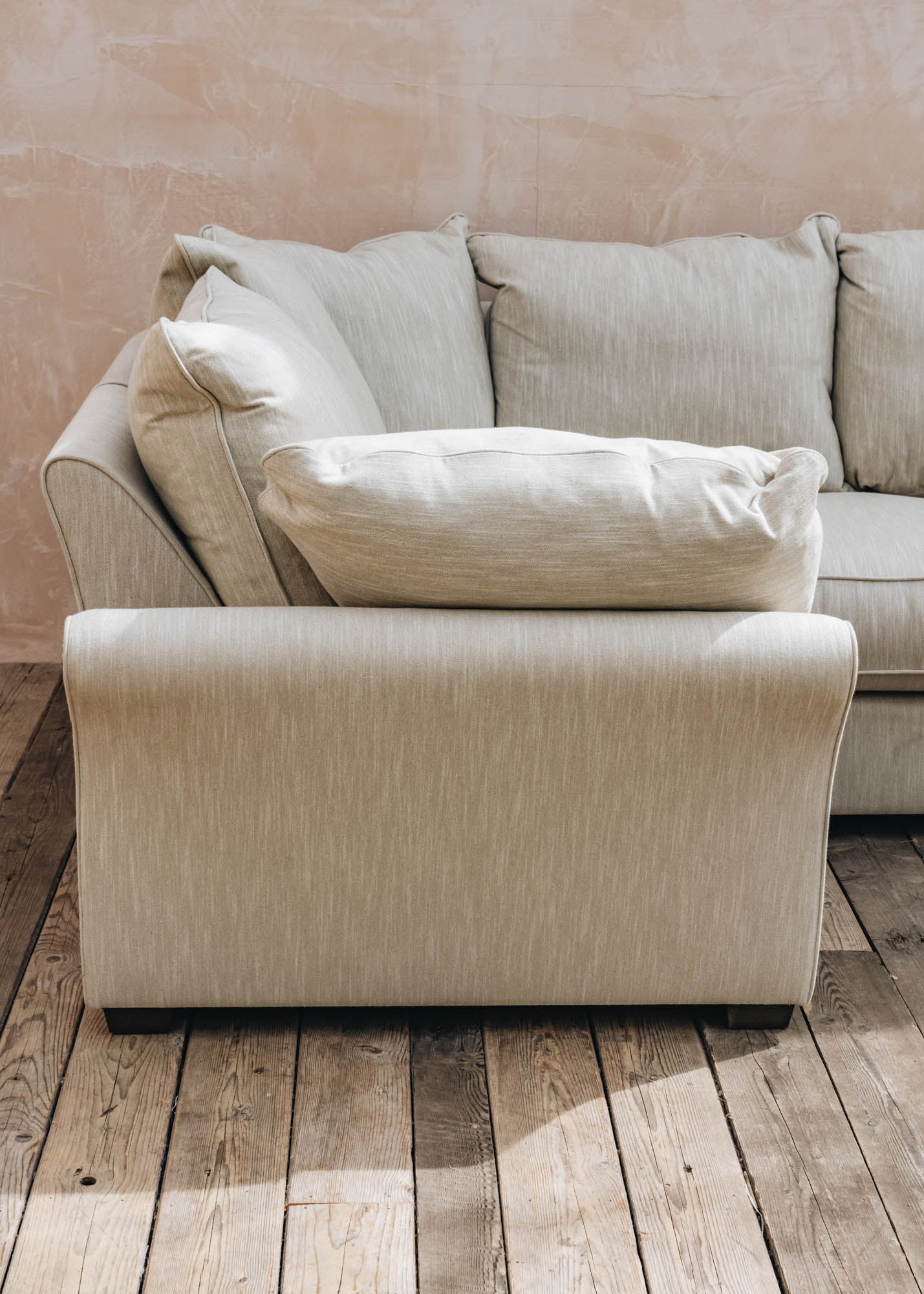 Laurel Modular Three-Piece Sofa in Pronto Linen