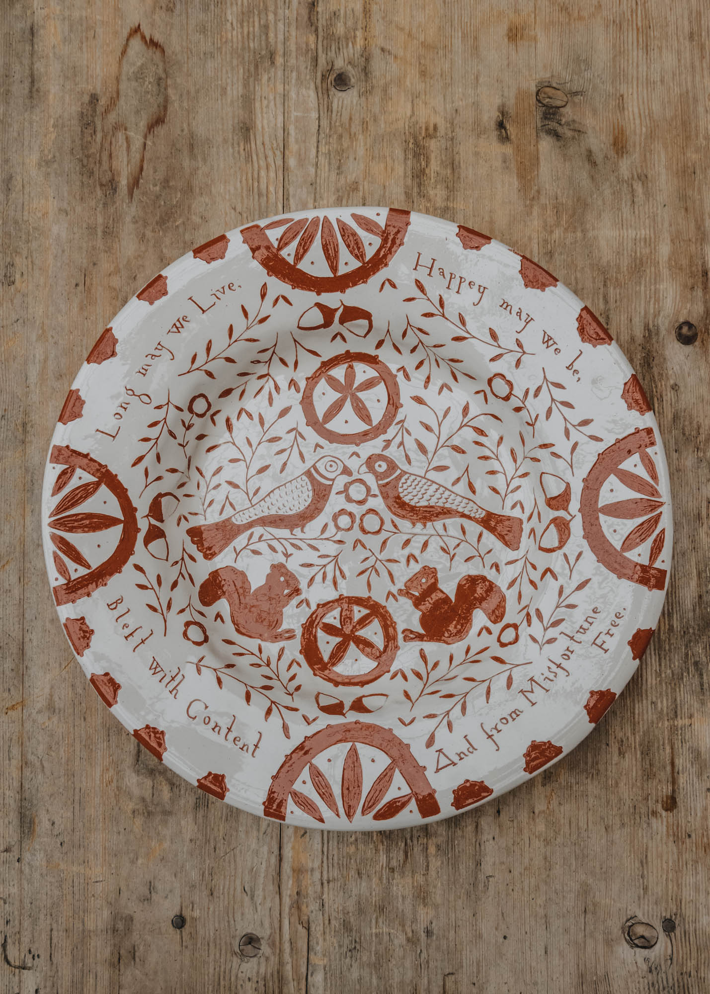 1690 Ceramics 'Long May We Live' Birds Engraved Dish