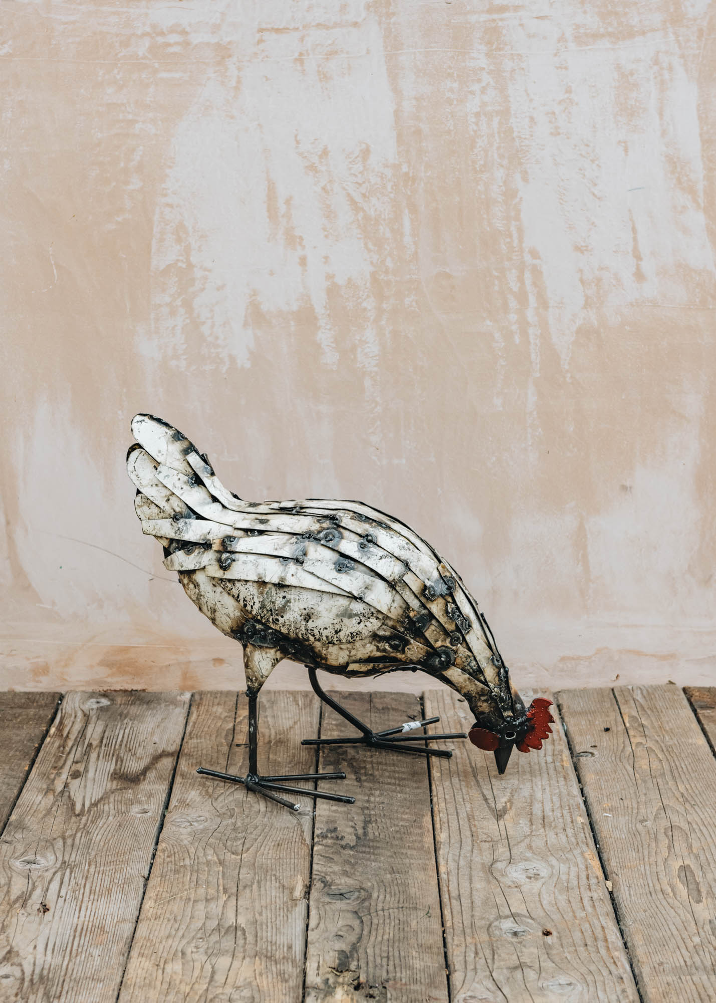 Arrosoir et Persil Metal Pecking White Hen Ornament