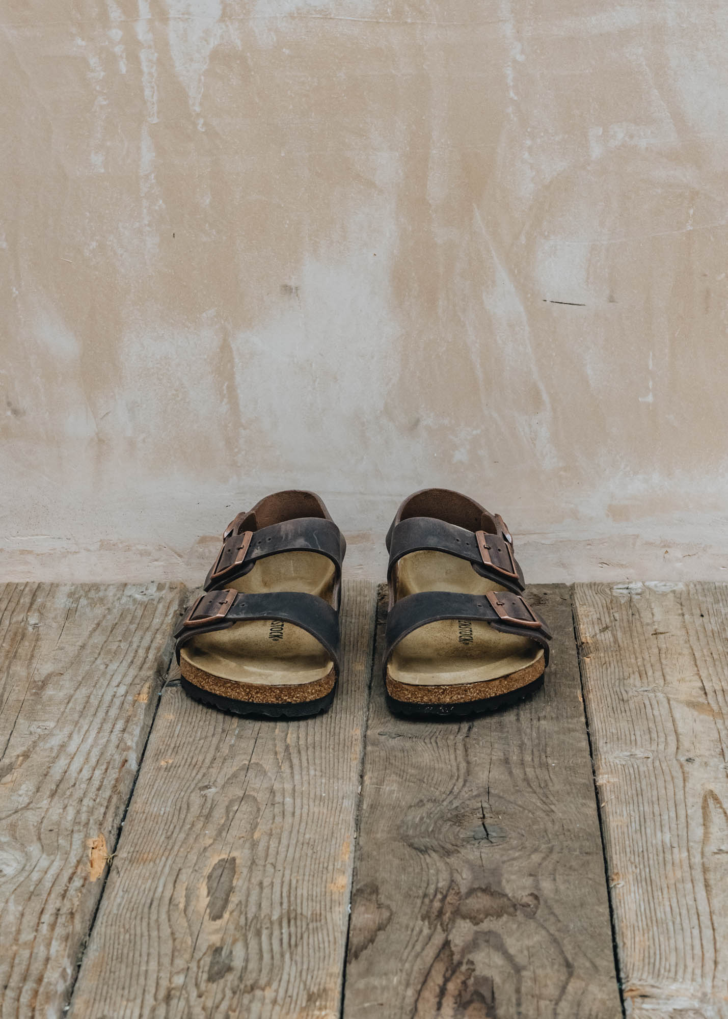 Men's Birkenstock Milano Oiled Leather Regular Sandals in Habana