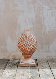 Garden Service Medium Pinecone, 47cm