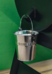 Traeger Ironwood 885 Wood Pellet Grill in Black with Pellet Sensor