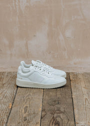 Women's VEJA V-90 Leather Trainers in Extra White