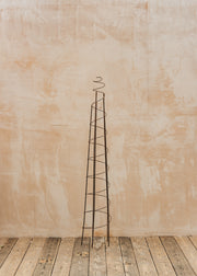 Wilstone Spiral Pot Obelisk