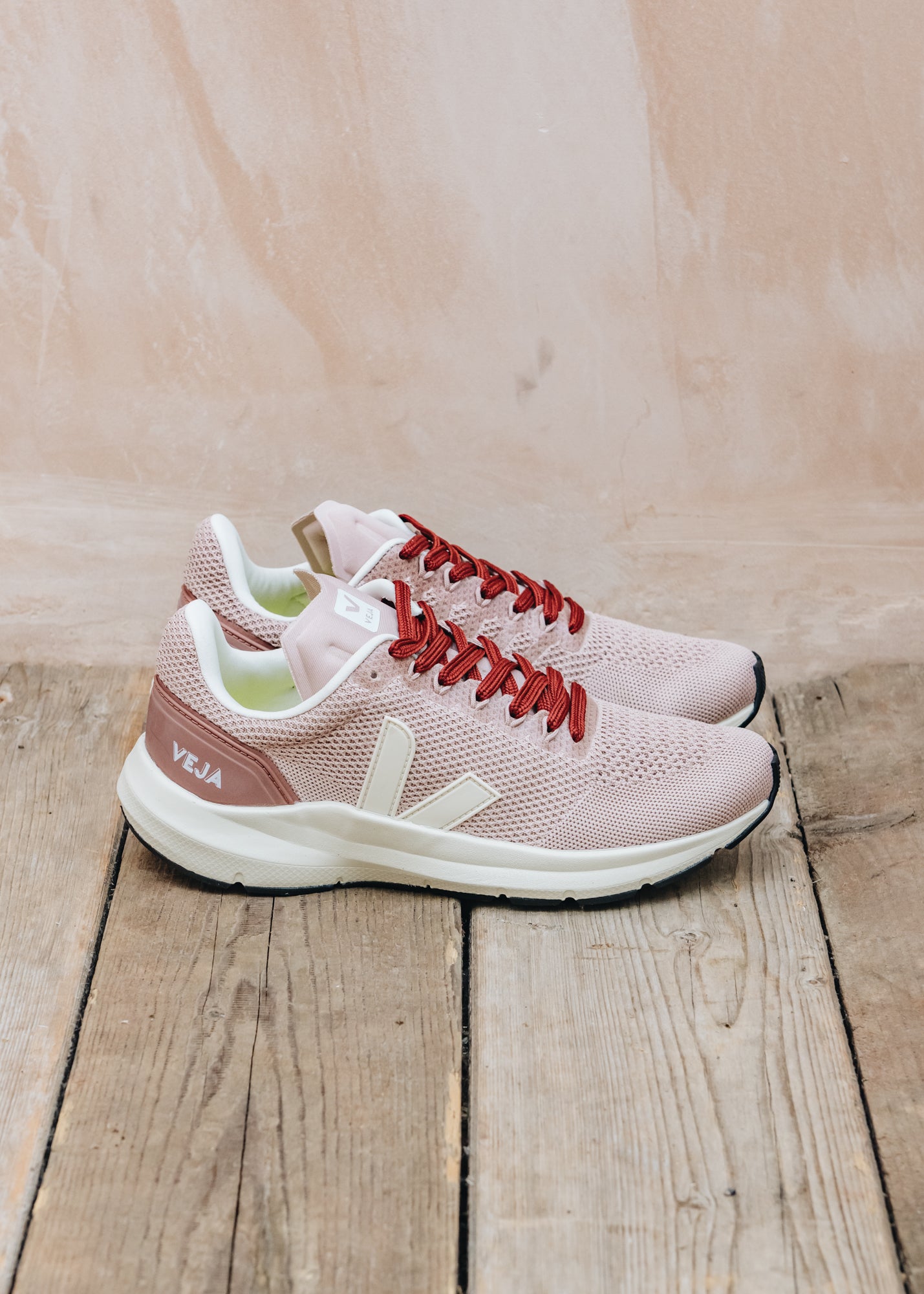 Women s Marlin V Knit Trainers in Babe Pierre