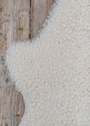 Shepherd of Sweden Shepherd of Sweden Cream Ella Short Haired Sheepskin Rug