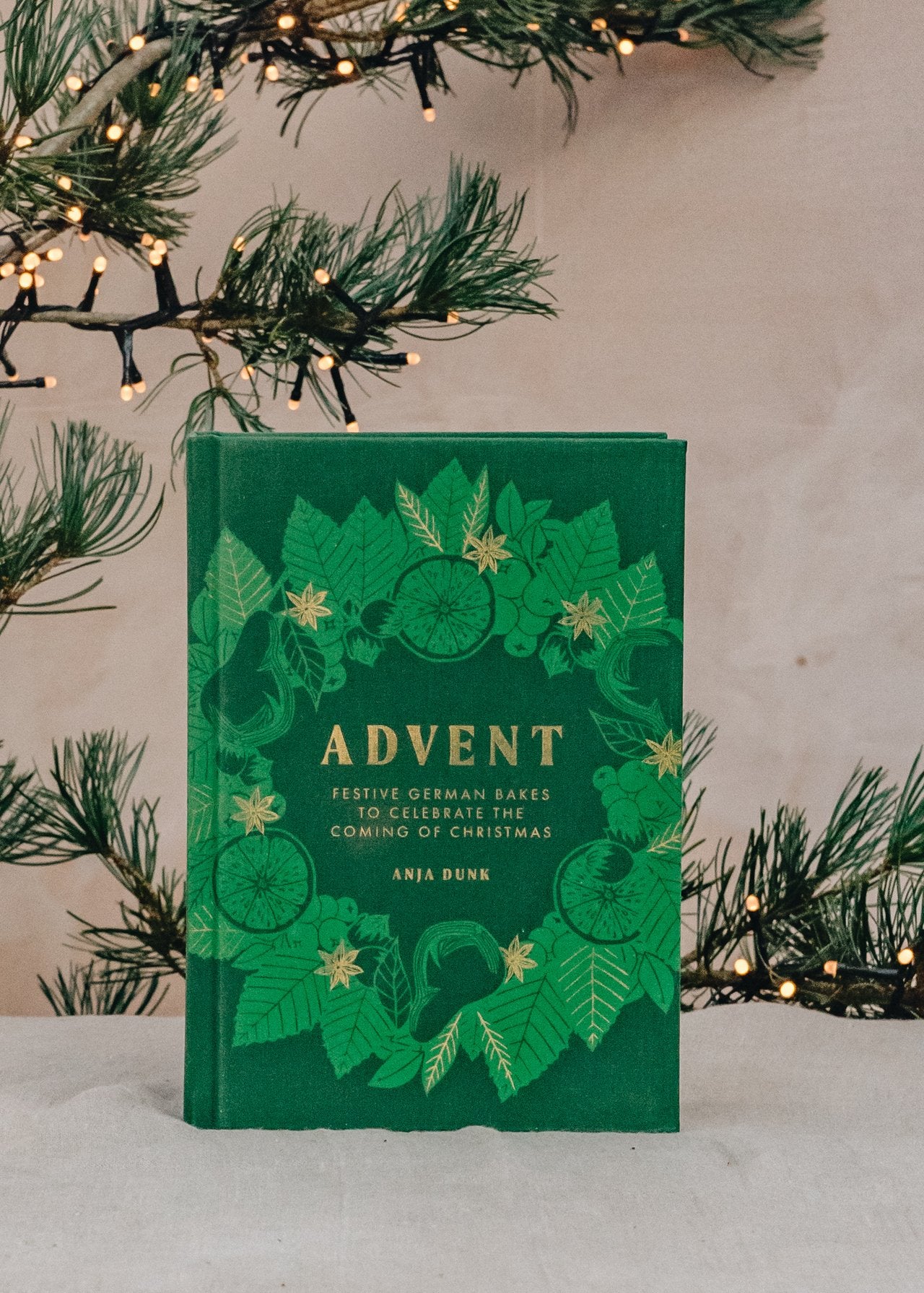 In Review: Advent, Festive Bakes