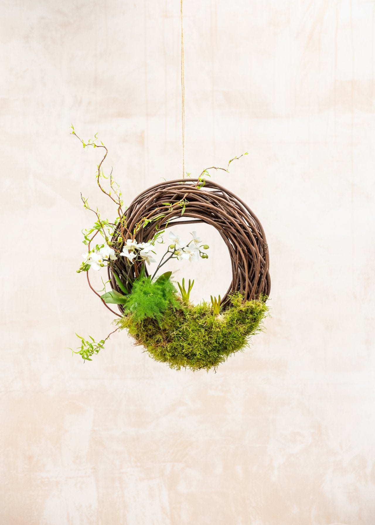 How To: Create a Natural Spring Wreath – Burford Garden Co.