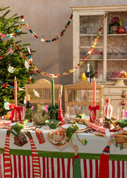 The Holly Jolly Christmas Table