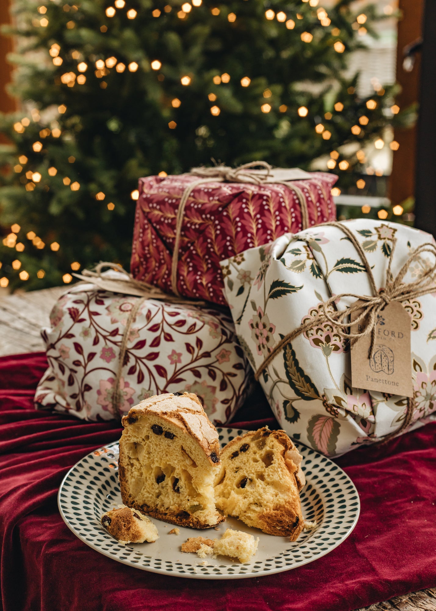 Burford Garden Co. Panettone Tradizionale wrapped in Roja Ruby Paper, 500g