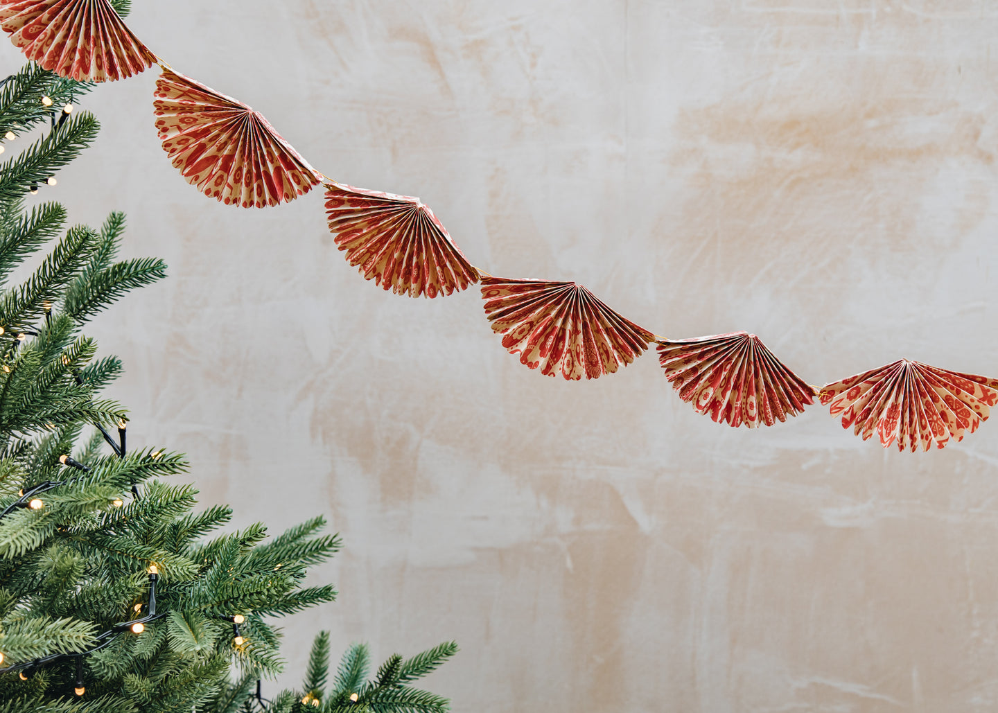Greta Folded Garland