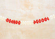A World of Craft Mini Garland in Red / Off White