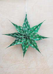 Sirius Dandelion Star in Green and White