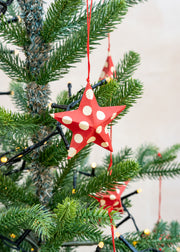 A World of Craft Tora Hanging Decorations in Red / Off White, pack of six