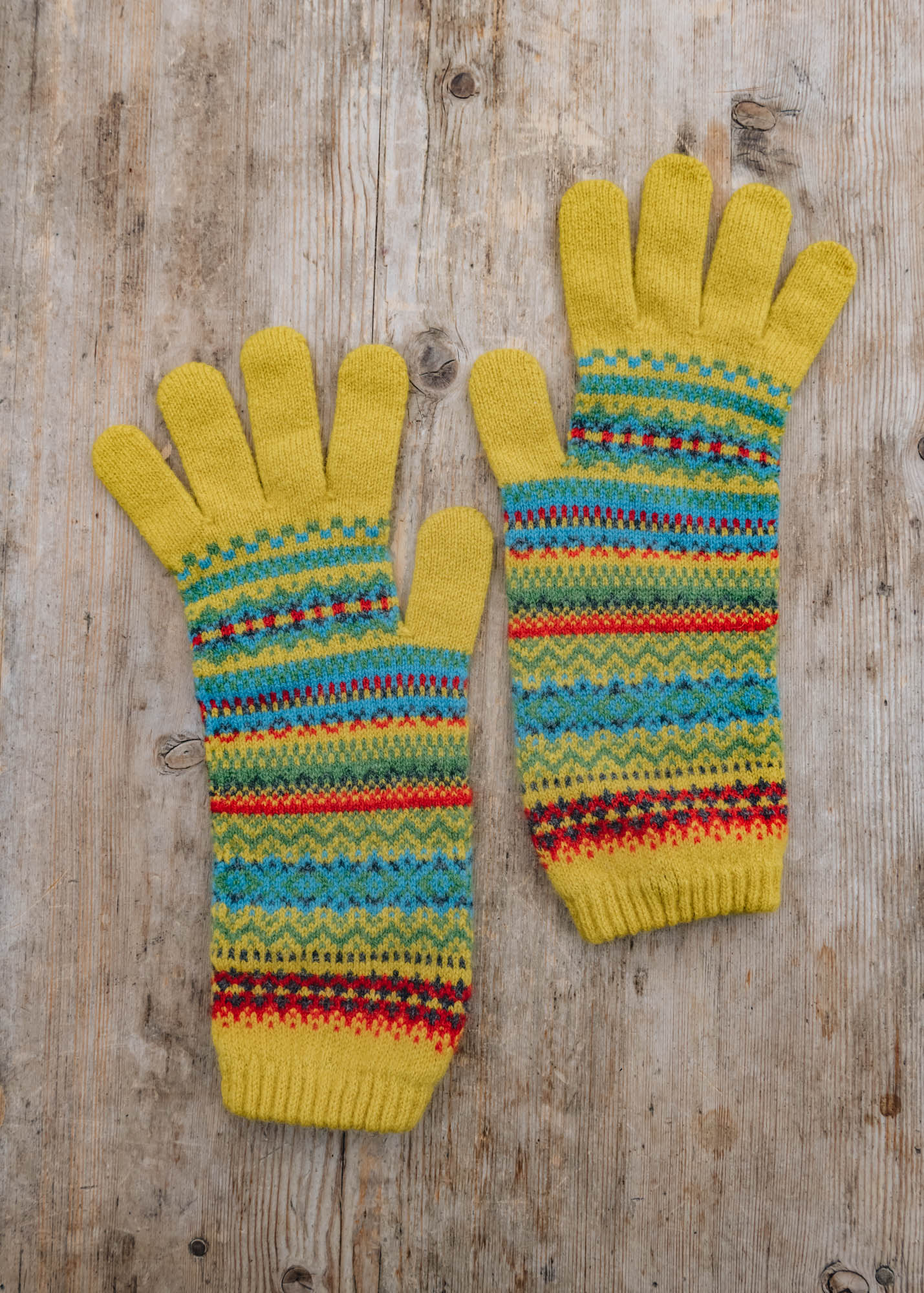 Eribé Alpine Gloves in Green Lilli
