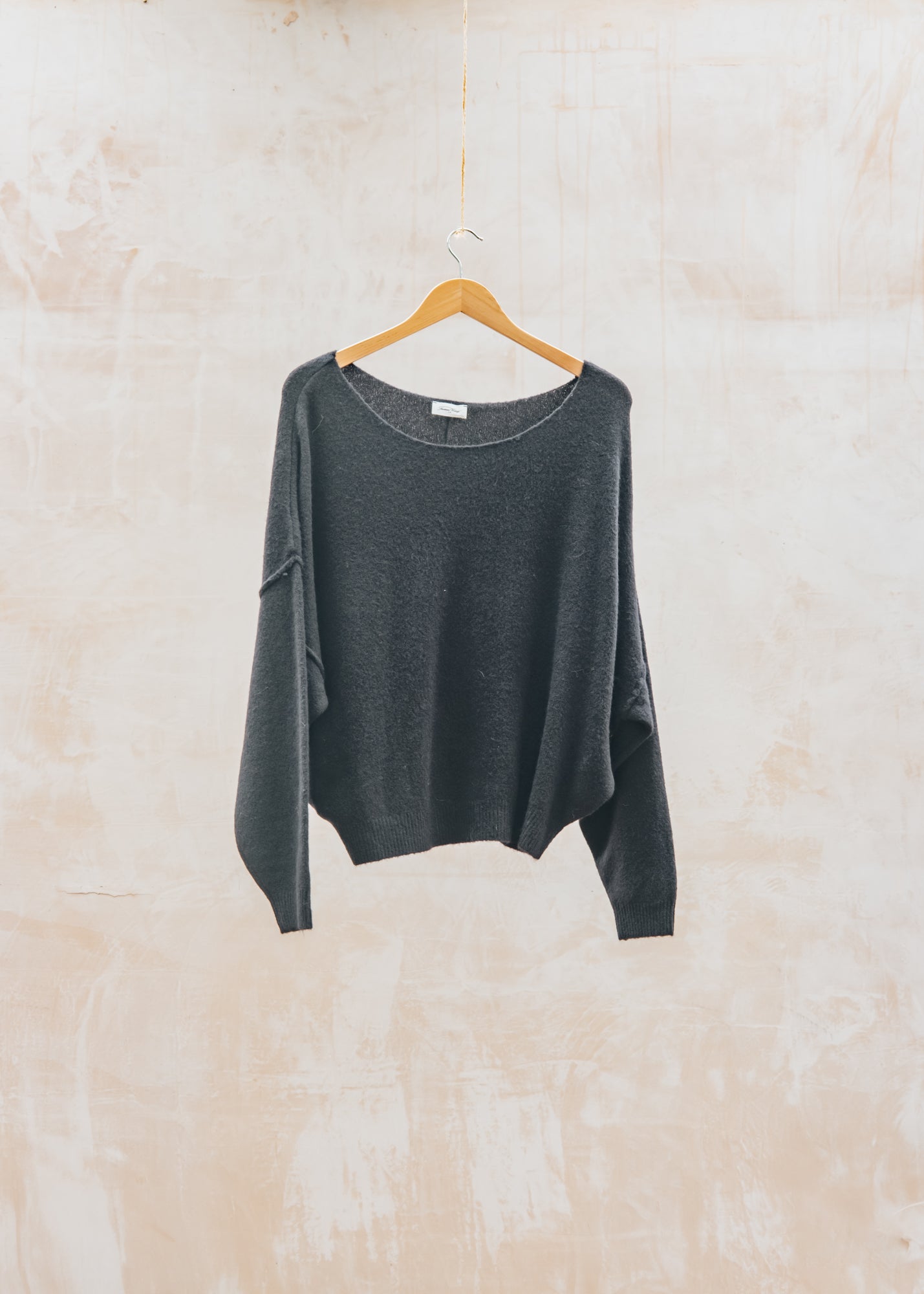 Damsville Pullover in Noir