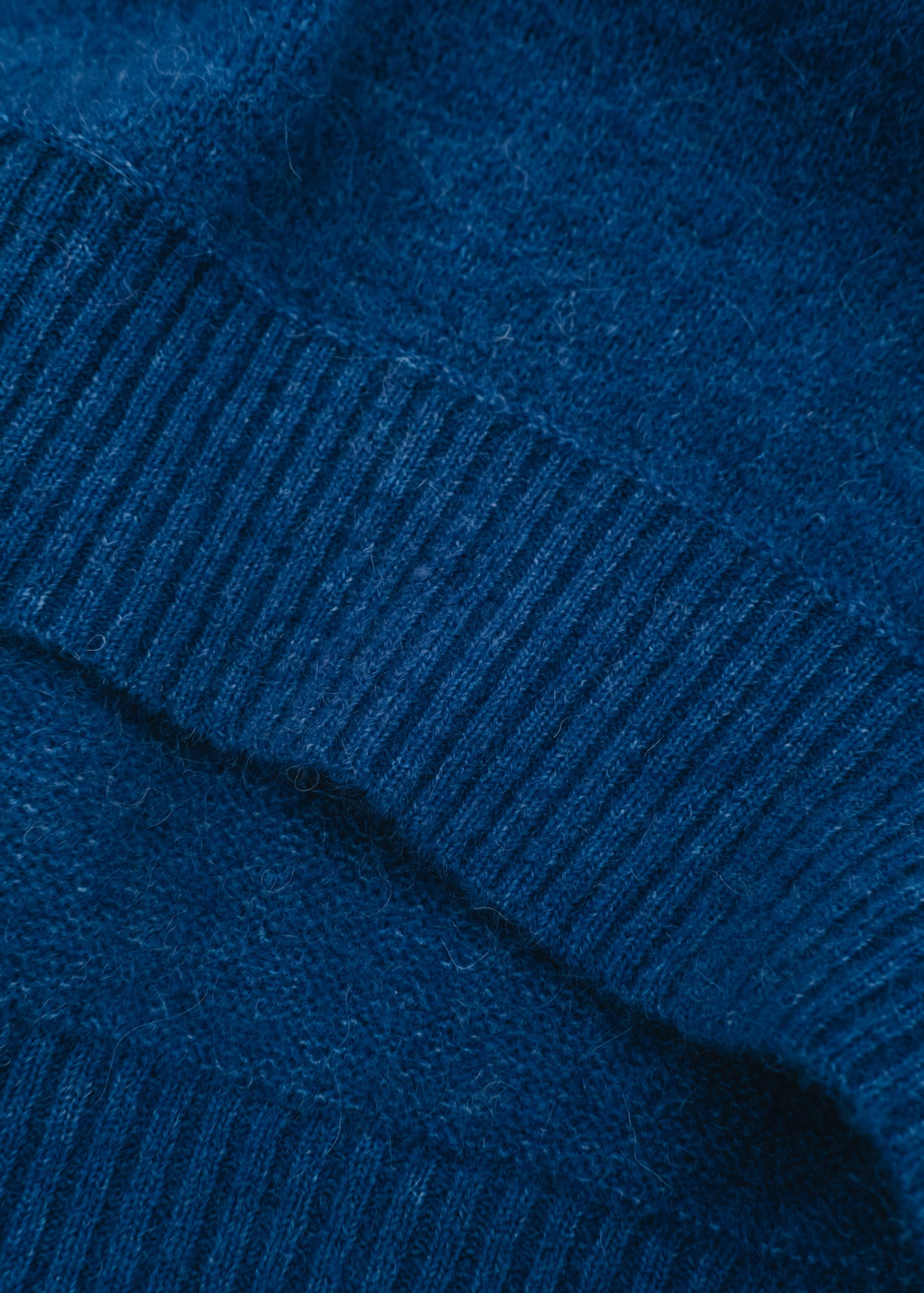 American Vintage Vitow Pullover in Bleu Royal