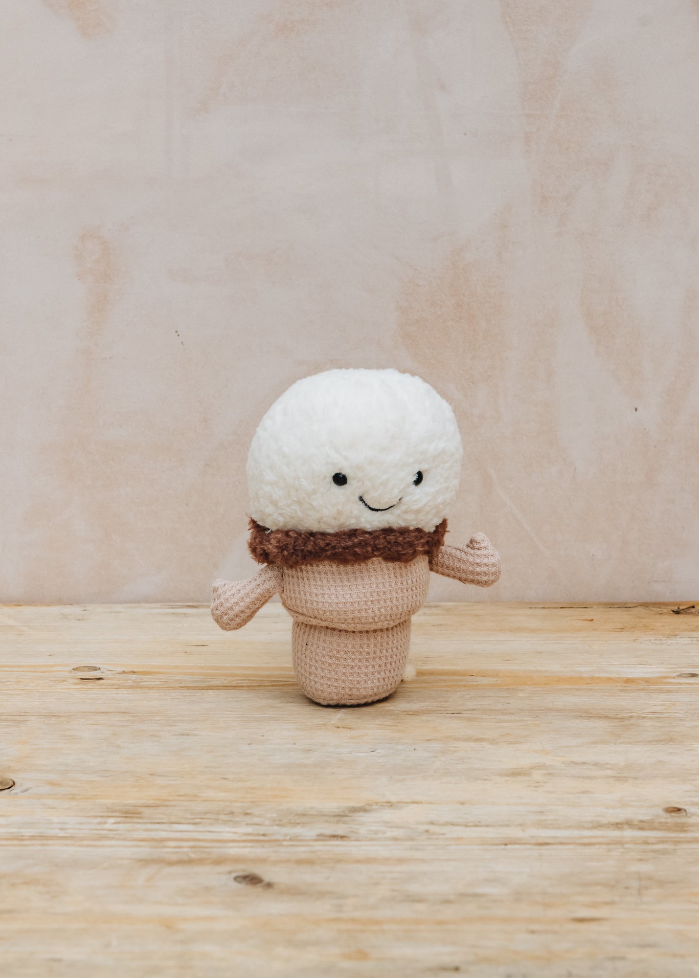  Amuseables Ice Cream Cone ぬいぐるみ Amuseables Ice Cream Cone - Official Jellycat