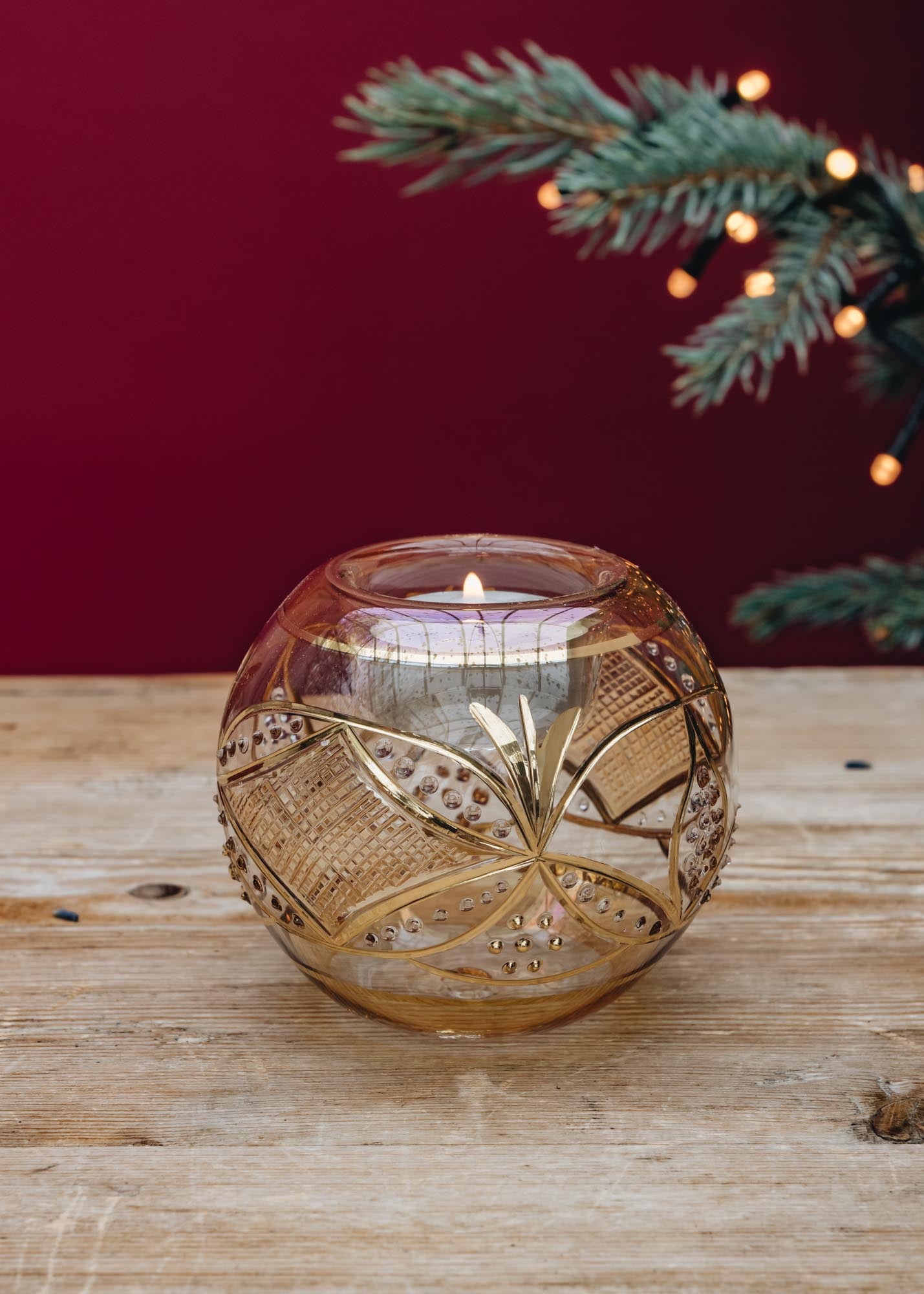 Treasure Tree Treasure Tree Antique Swag Votive Candle Holder in Gold