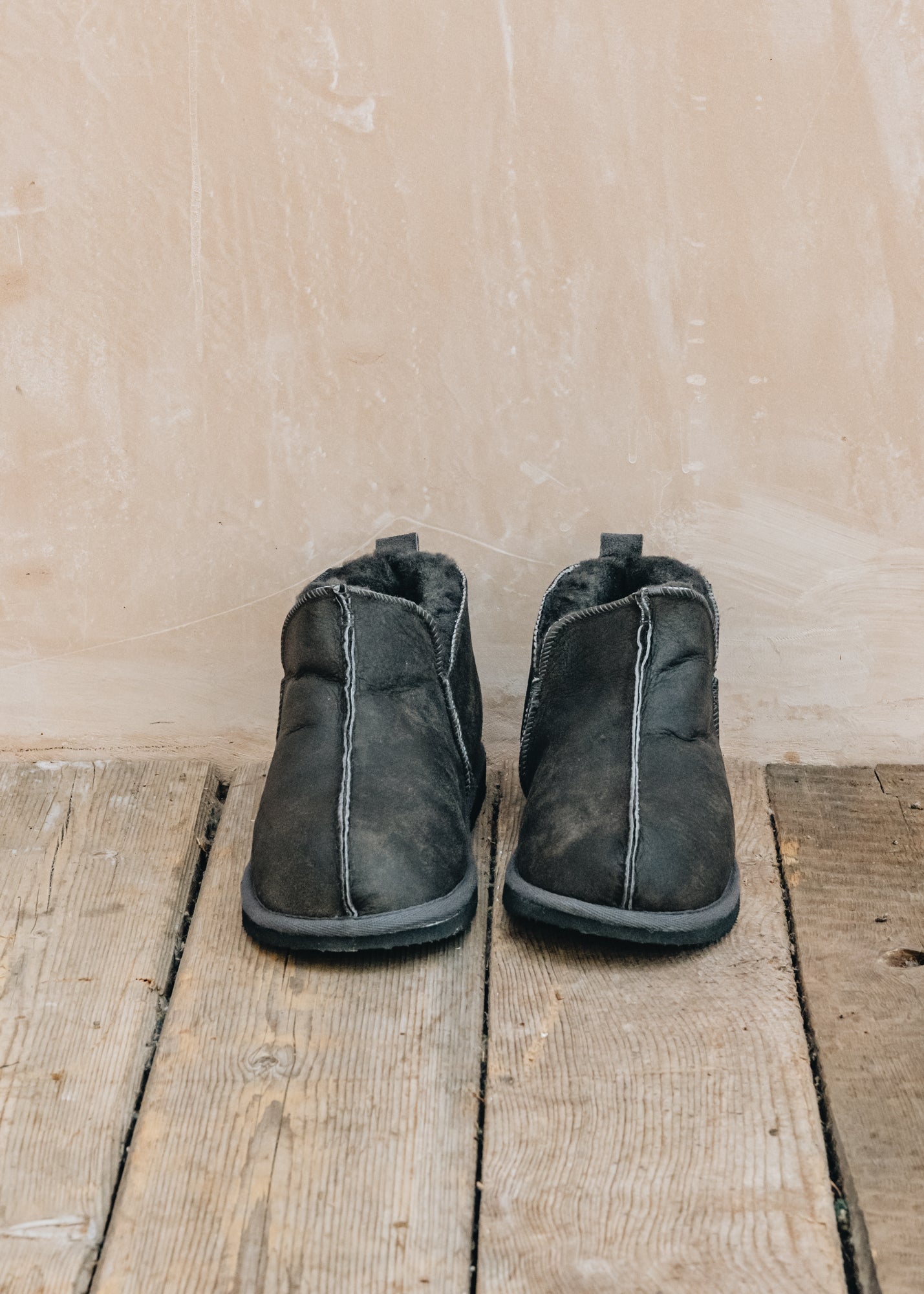 Shepherd of Sweden Shepherd of Sweden Anton Slippers in Antique Asphalt