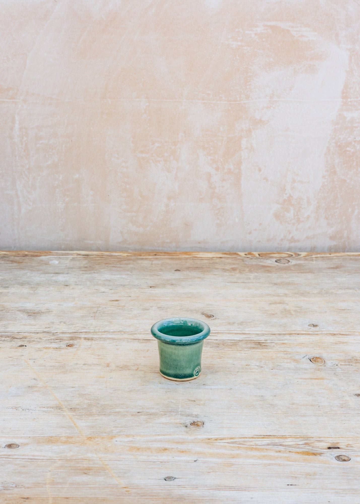Bordallo Pinheiro Egg Cup in Green