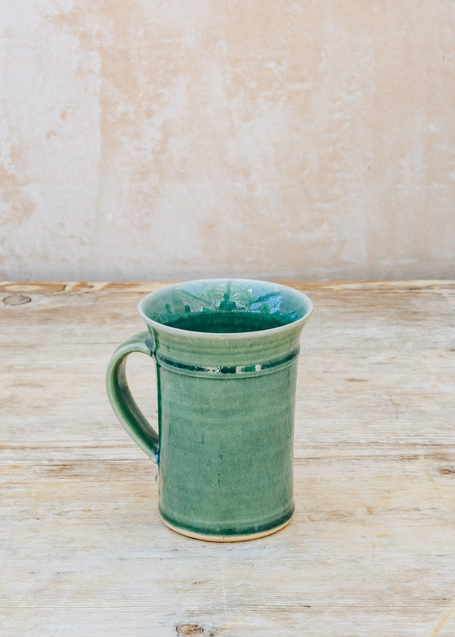 Bordallo Pinheiro Mug in Green