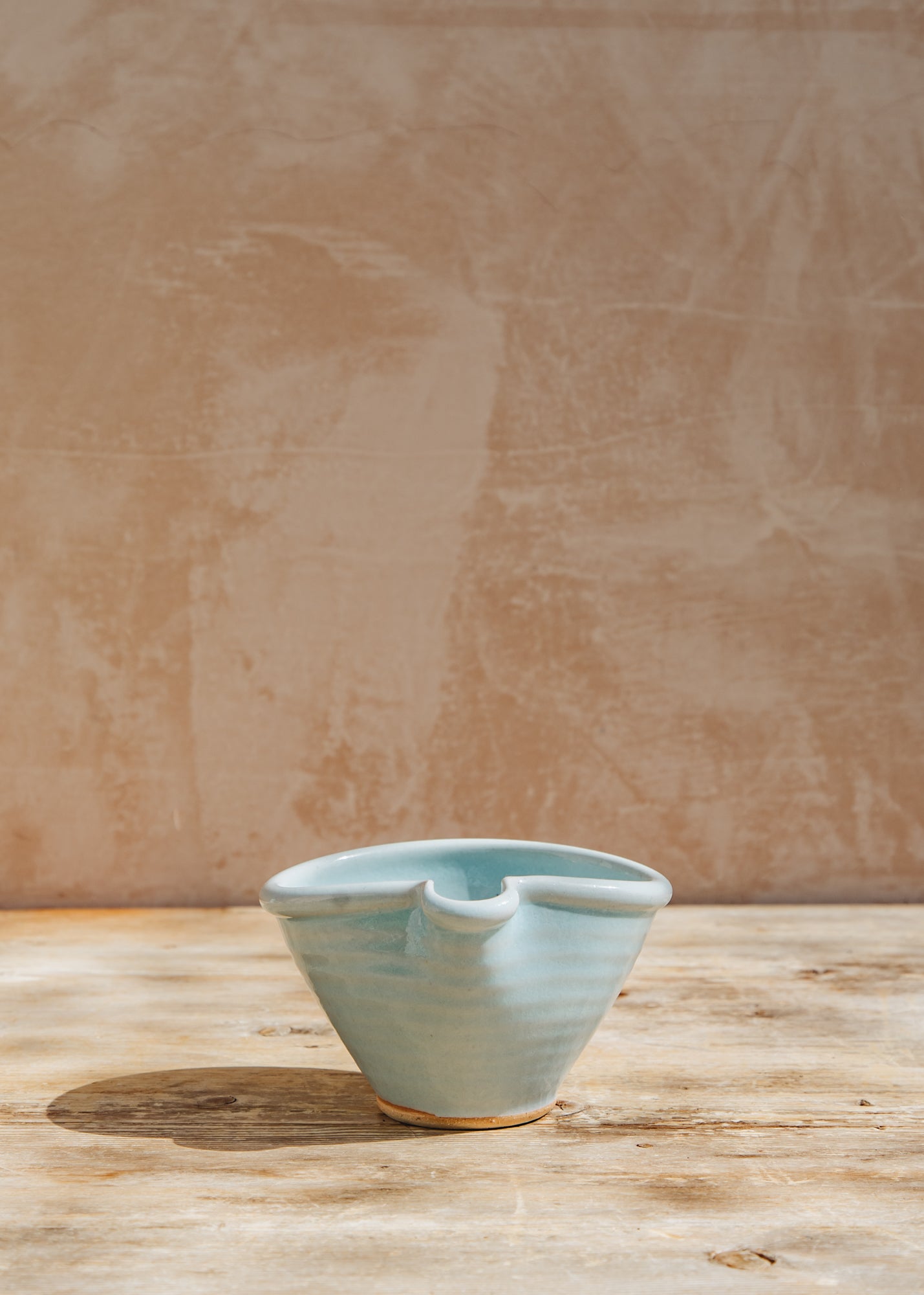 Bordallo Pinheiro Small Mixing Bowl in Blue