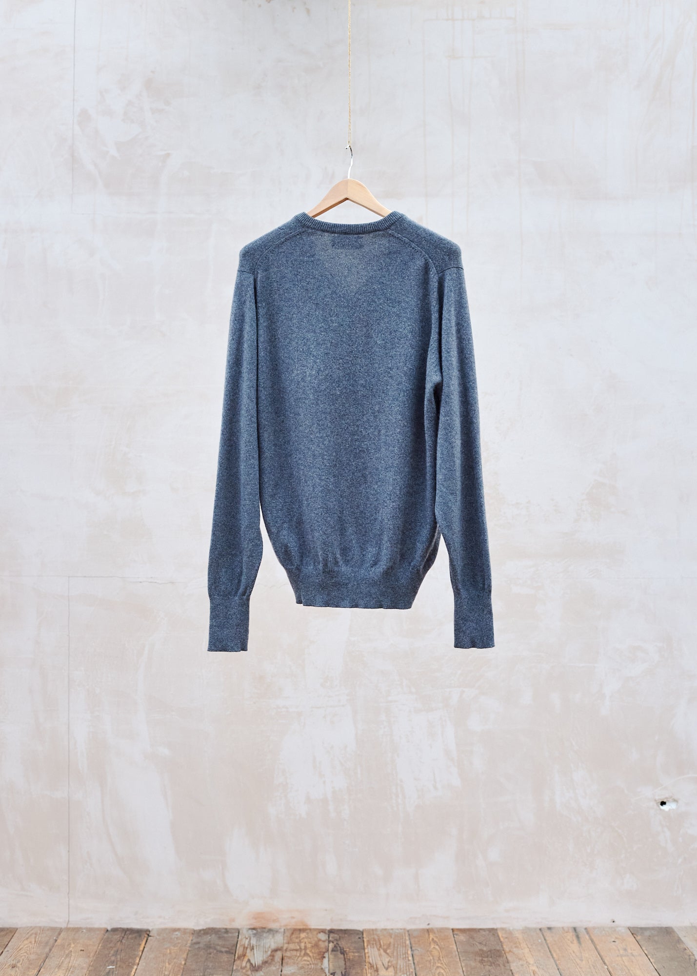 Kenny Ryder Ballantyne Charcoal Pure Cashmere V-Neck - M/L