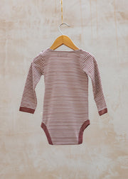 Pigeon Organics Babies' Fine Stripe Bodysuit in Mocha