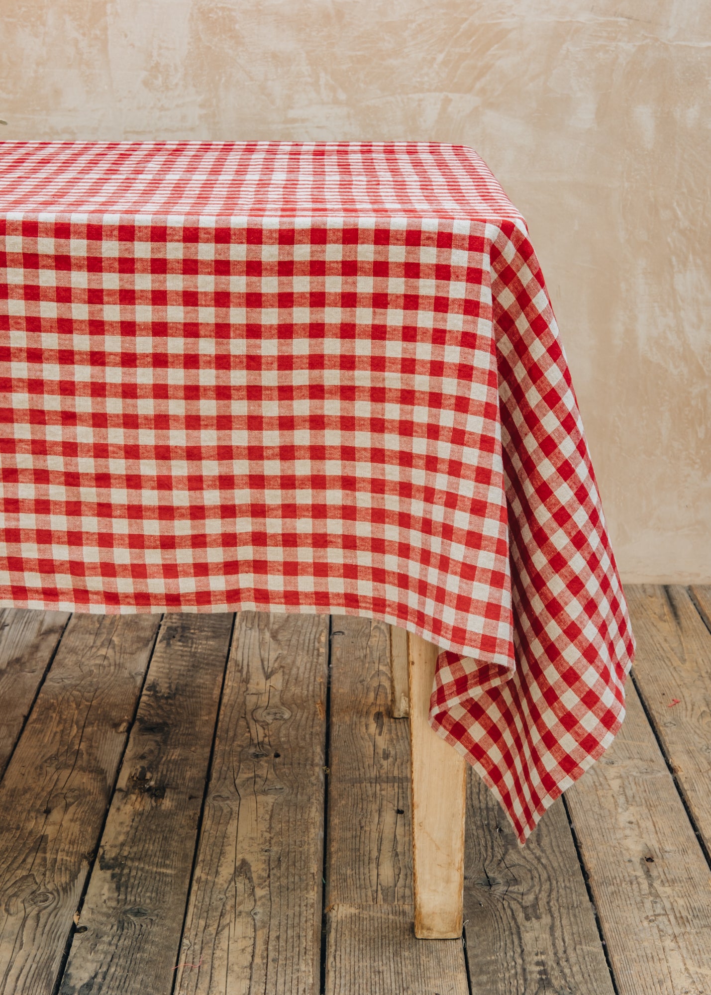 Linen Tablecloth in Red Gingham