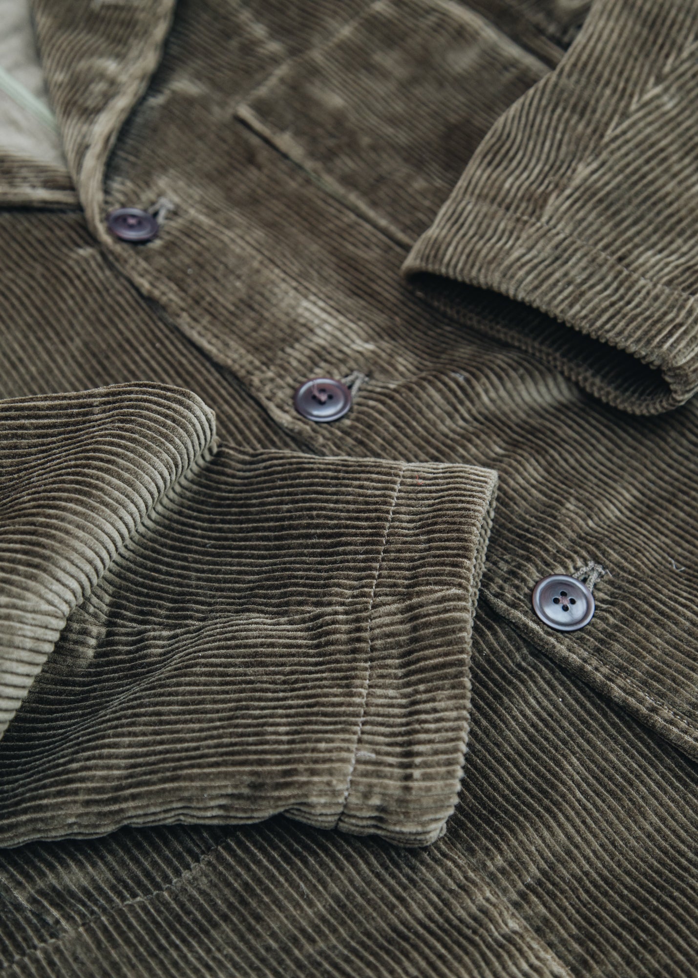 Barbour Elmbank Cord Blazer in Olive