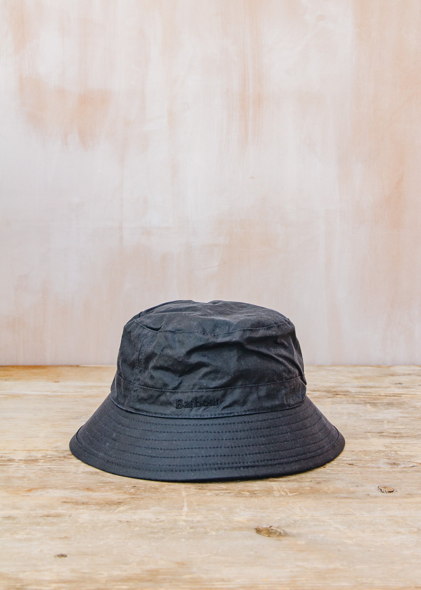 John Smedley Waxed Bucket Hat in Navy