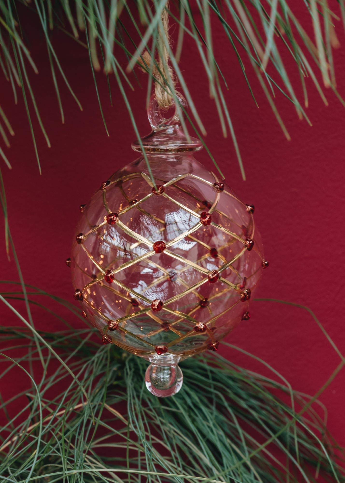 Treasure Tree Charlotte Bauble in Gold and Red