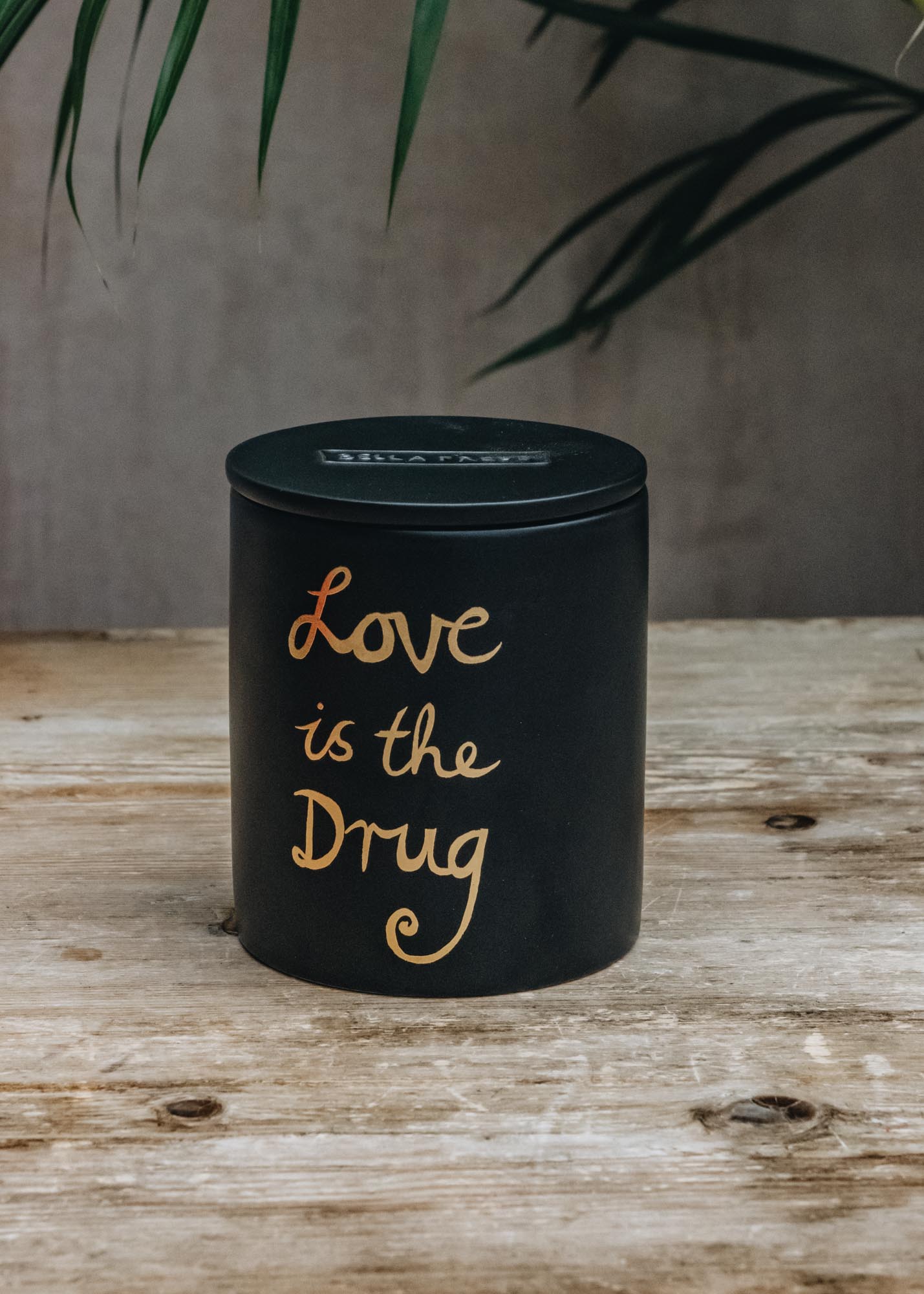 Bella Freud Love is the Drug Candle, 400g