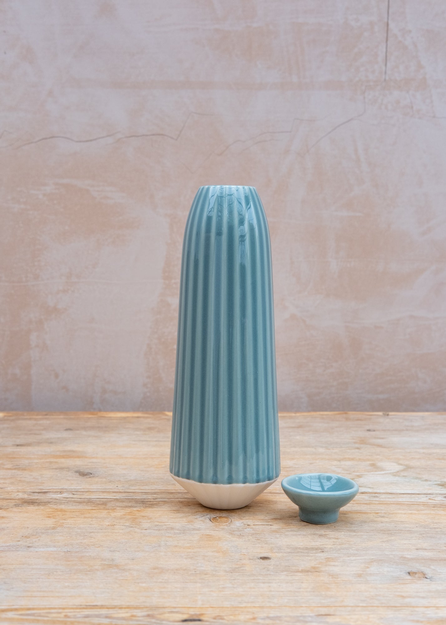 Bergs Potter Glazed Cove Water Cacti in Misty Blue, 450ml