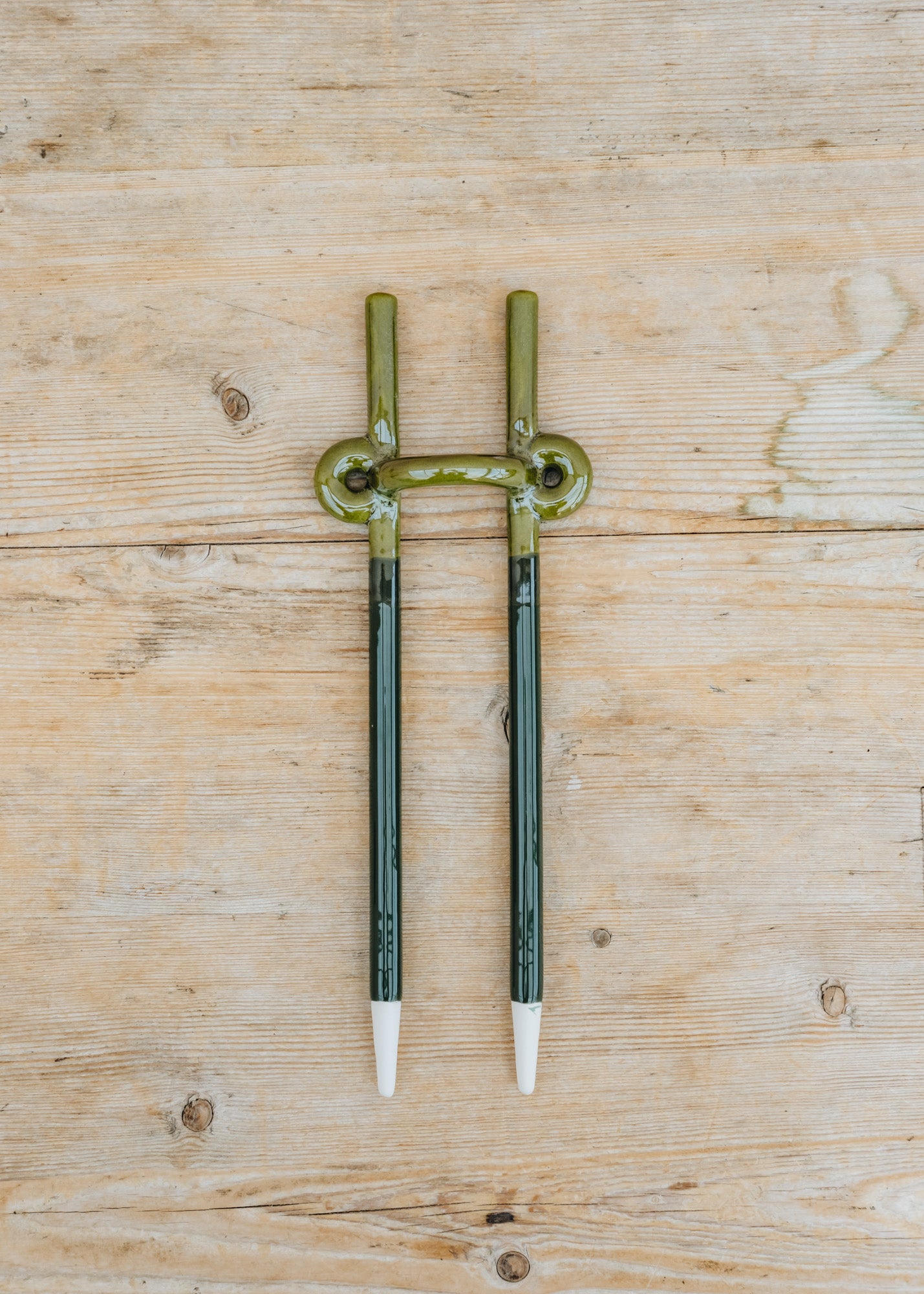 Bergs Potter Hinto Folk Moss Green Glazed Plant Stake