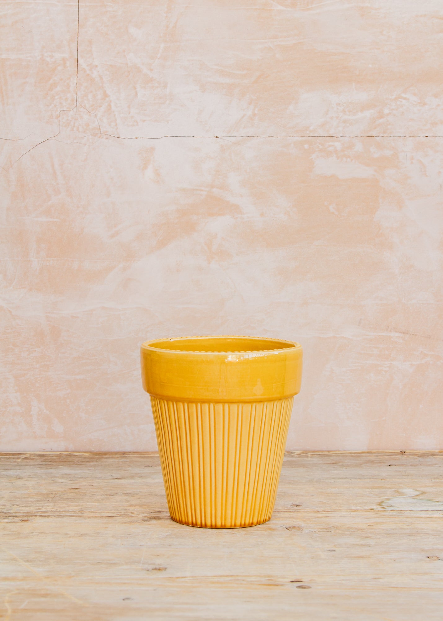 Bergs Potter Simona Amber Yellow Glazed Pot