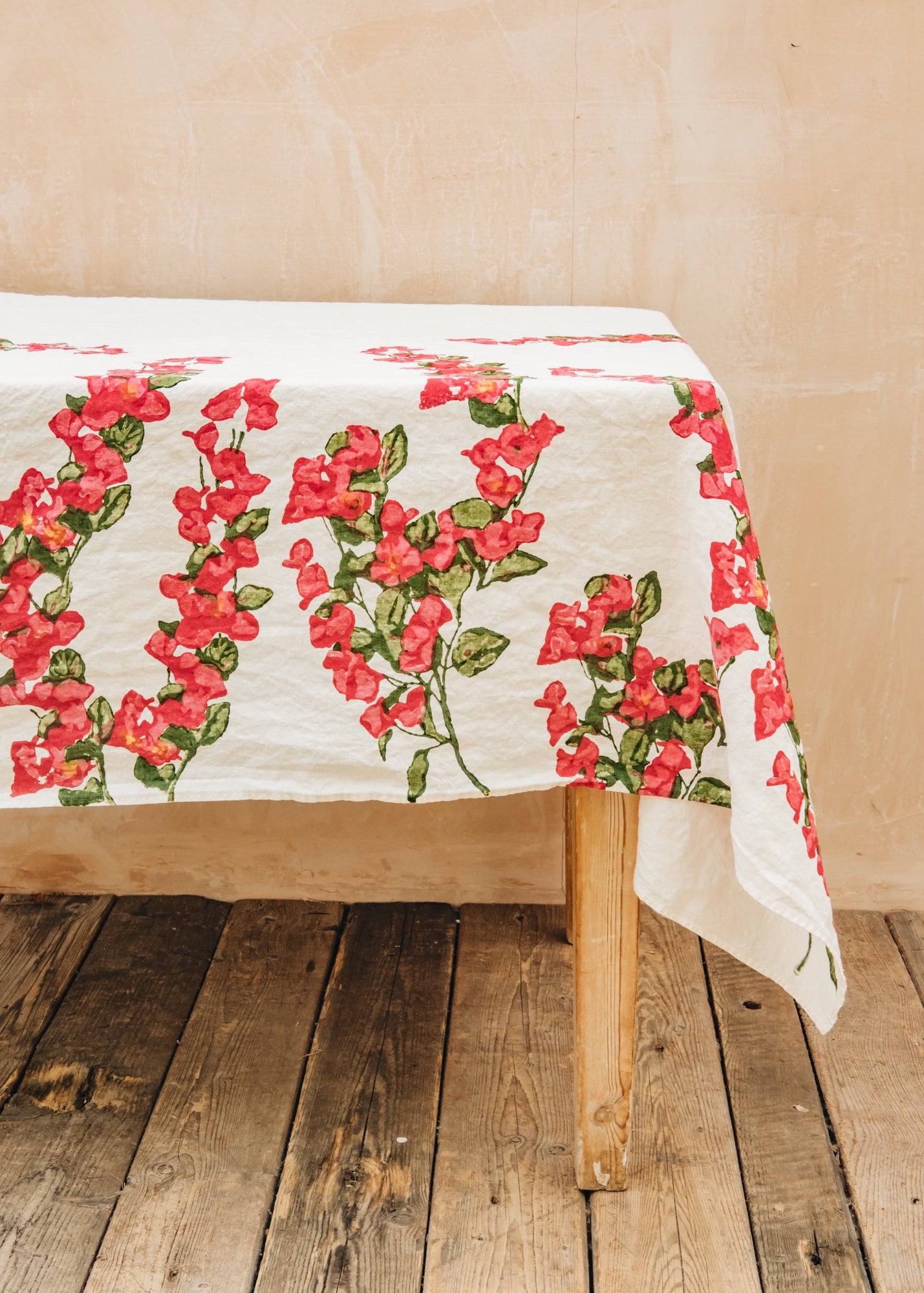 Tuttoattaccato Tablecloth in Bougainvillea, 145x250cm