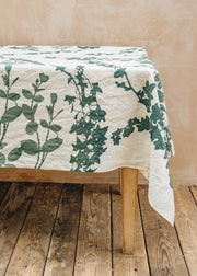 Tuttoattaccato Tablecloth in Garden Green, 145x250cm